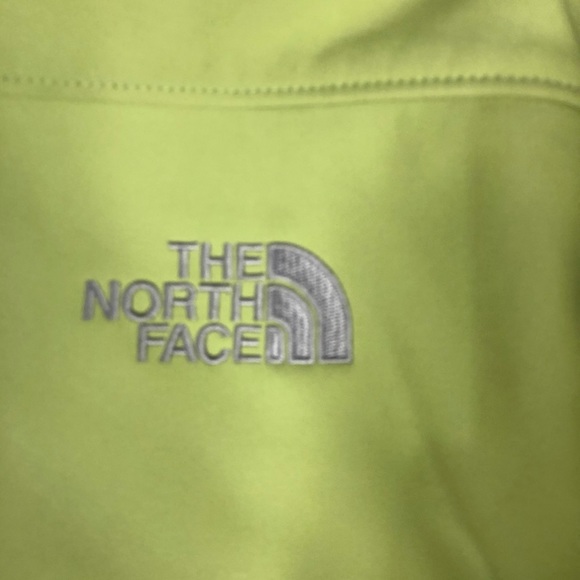 Women’s The North Face Zip Up Jacket - Picture 9 of 10